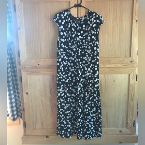 Glamour black/white “dots” modest dressy dress size 16